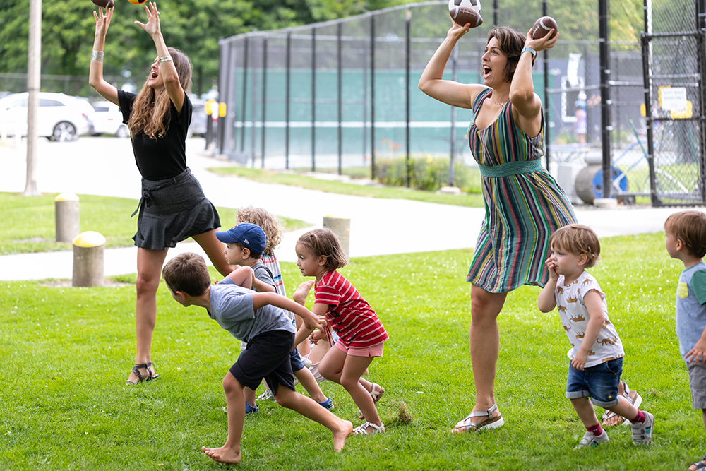 Outdoor Play That Connects Kids With The Community